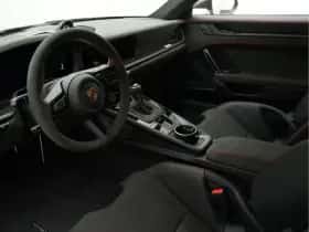 Porsche 911 (2026) thumbnail 29