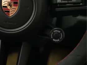 Porsche 911 (2026) thumbnail 55