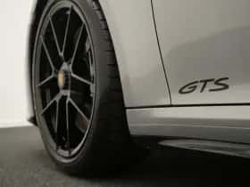 Porsche 911 (2025) thumbnail 12