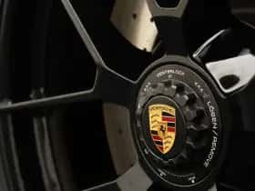 Porsche 911 (2025) thumbnail 21