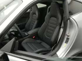 Porsche 911 (2025) thumbnail 33
