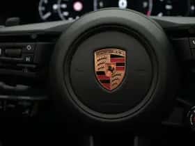 Porsche 911 (2025) thumbnail 40