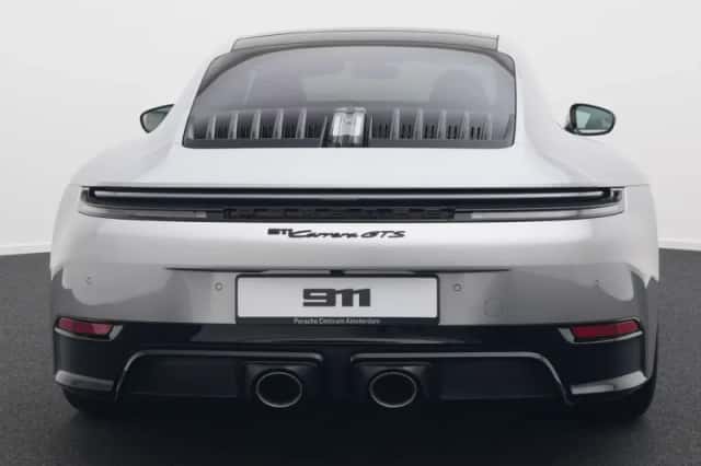 Porsche 911 (2025) thumbnail 5