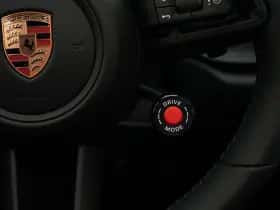 Porsche 911 (2025) thumbnail 42