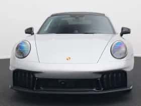 Porsche 911 (2025) thumbnail 6