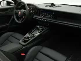 Porsche 911 (2025) thumbnail 51