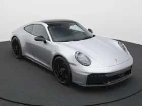 Porsche 911 (2025) thumbnail 10