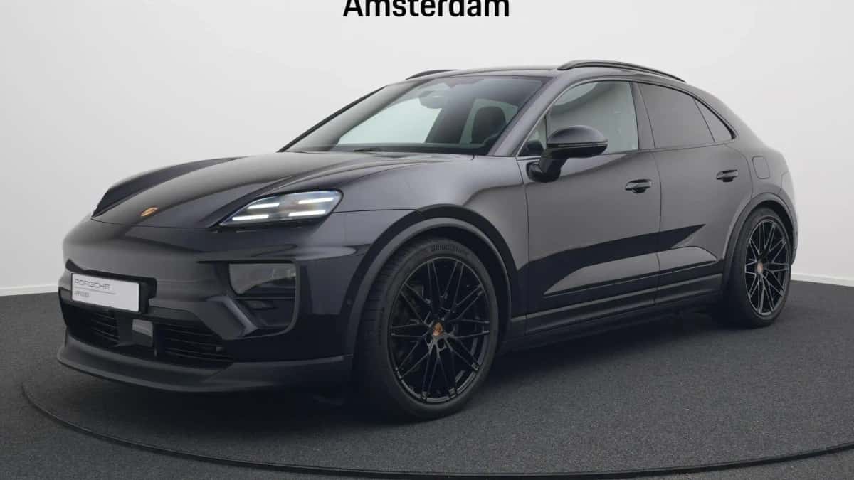 Porsche Macan (2025) — foto 1