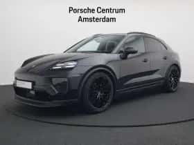 Porsche Macan (2025)