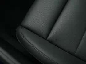 Porsche Macan (2025) thumbnail 36