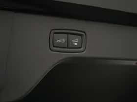 Porsche Macan (2025) thumbnail 40