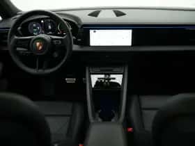 Porsche Macan (2025) thumbnail 7