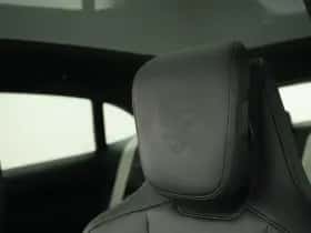 Porsche Taycan (2024) thumbnail 25