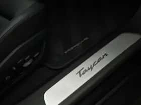 Porsche Taycan (2024) thumbnail 42
