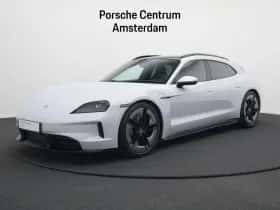 Porsche Taycan (2024)