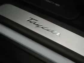 Porsche Taycan (2024) thumbnail 16