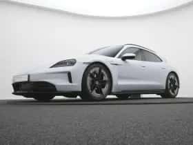 Porsche Taycan (2024) thumbnail 22
