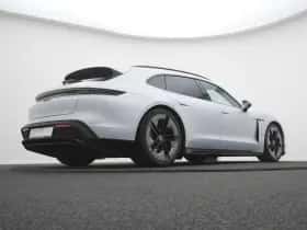Porsche Taycan (2024) thumbnail 26