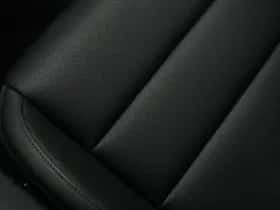 Porsche Taycan (2024) thumbnail 32