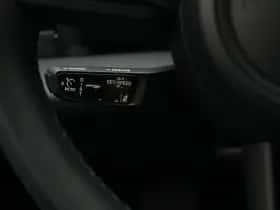 Porsche Taycan (2024) thumbnail 40