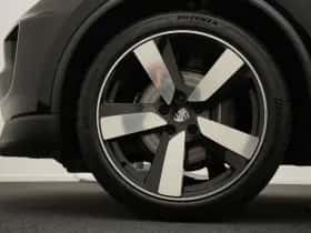 Porsche Macan (2026) thumbnail 11