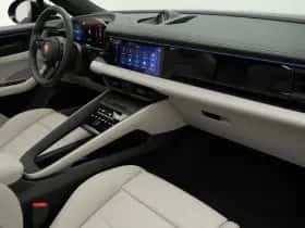 Porsche Macan (2026) thumbnail 32