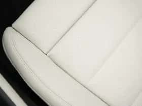 Porsche Macan (2026) thumbnail 40
