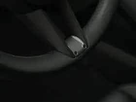 Porsche Taycan (2025) thumbnail 28