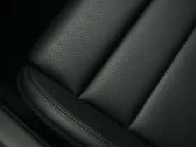Porsche Taycan (2025) thumbnail 32