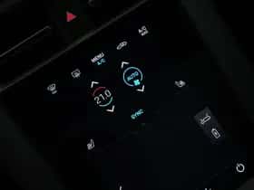 Porsche Taycan (2025) thumbnail 34