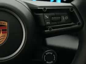 Porsche Taycan (2025) thumbnail 41