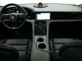 Porsche Taycan (2025) thumbnail 7
