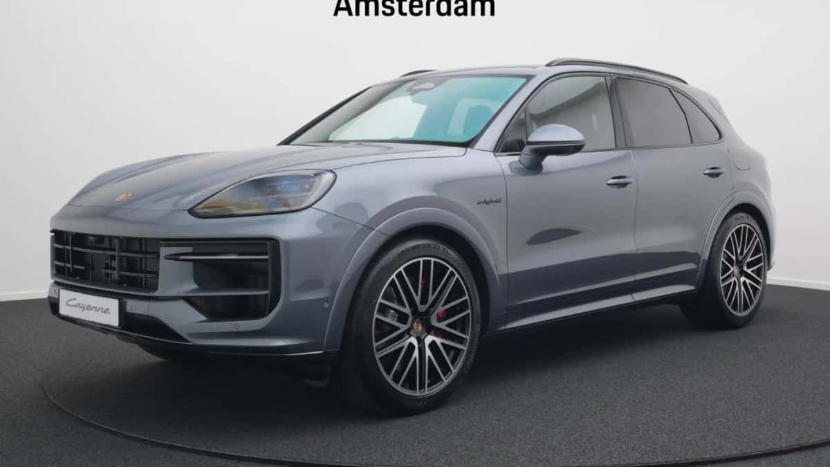 Porsche Cayenne (2026) — foto 1