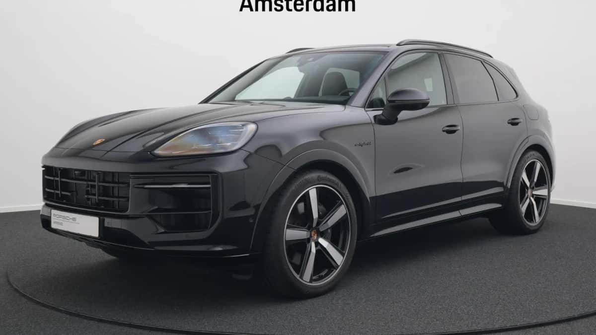 Porsche Cayenne (2025) — foto 1