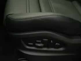 Porsche Cayenne (2025) thumbnail 26