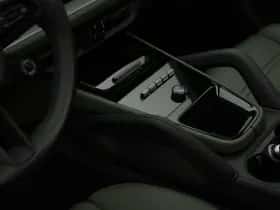 Porsche Cayenne (2025) thumbnail 34