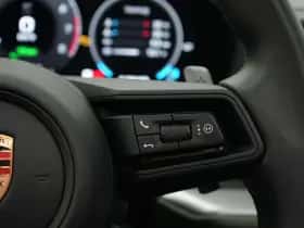 Porsche Cayenne (2025) thumbnail 43