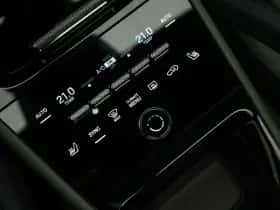 Porsche Cayenne (2025) thumbnail 45