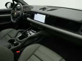 Porsche Cayenne (2025) thumbnail 50