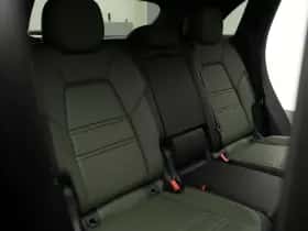 Porsche Cayenne (2025) thumbnail 54