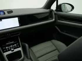 Porsche Cayenne (2025) thumbnail 55