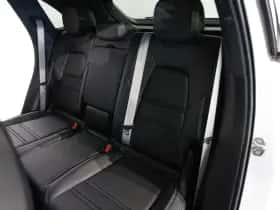 Porsche Cayenne (2026) thumbnail 13