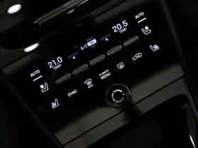 Porsche Cayenne (2026) thumbnail 17