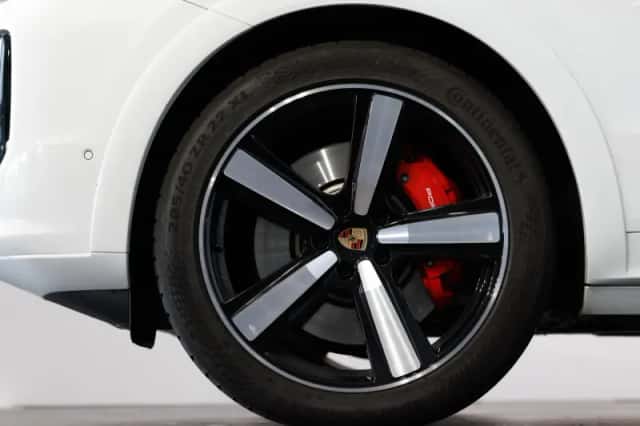 Porsche Cayenne (2026) thumbnail 6