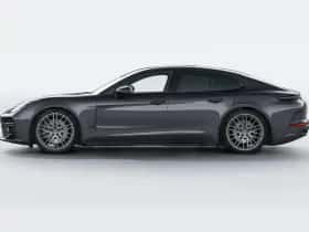Porsche Panamera (2025) thumbnail 2