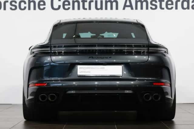 Porsche Panamera (2025) thumbnail 4