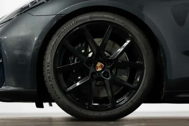 Porsche Panamera (2025) thumbnail 6