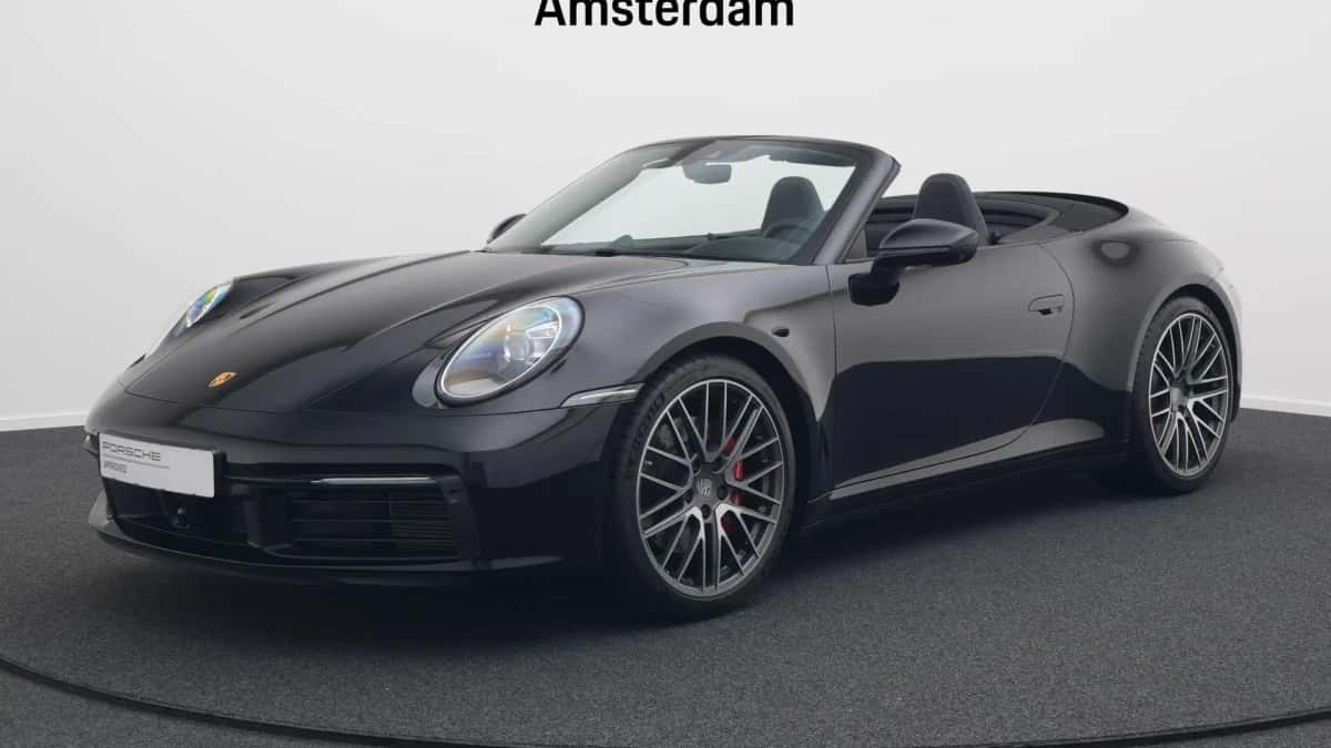 Porsche 911 (2024) — foto 1