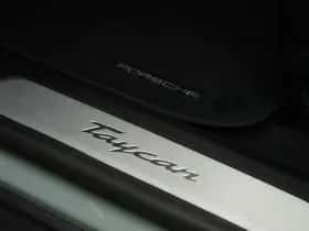 Porsche Taycan (2024) thumbnail 16