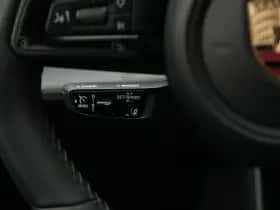Porsche Taycan (2024) thumbnail 42